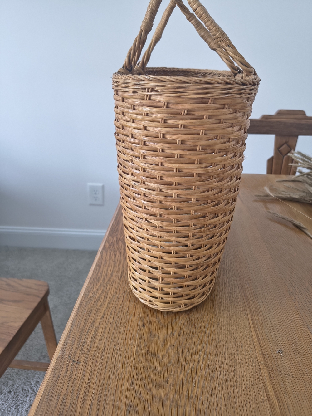 Vintage Market Woven Straw Tote Bag in Tan. - Picture 10 of 10